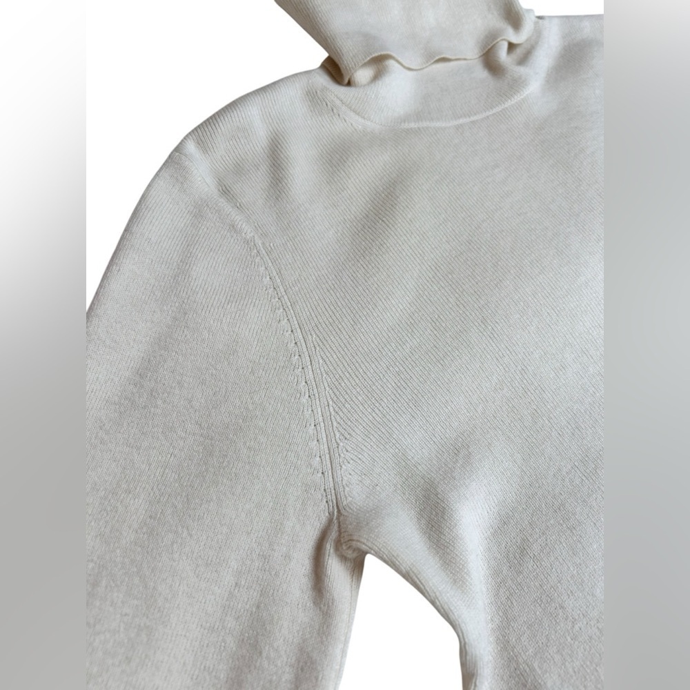 Aritzia Wilfred cream cropped turtleneck sweater, XS, wool-blend Cozy Ski Bunny - Picture 5 of 8